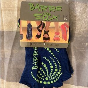 NWT Barre Sox barre socks